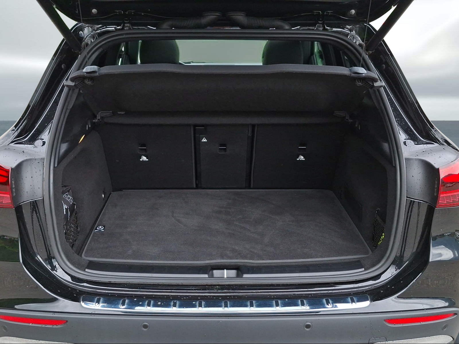 MERCEDES-BENZ GLA 220 4Matic 8G-DCT AMG Line - 13