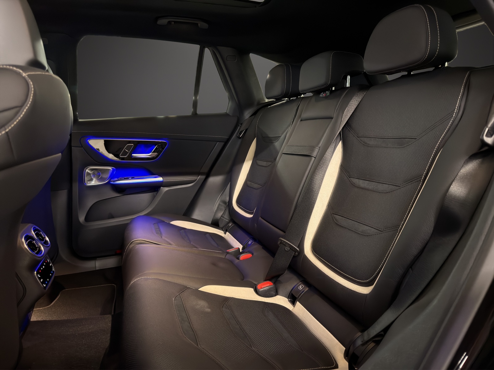 MERCEDES-BENZ GLC 53 AMG 4Matic+ 9G-Tronic - 14
