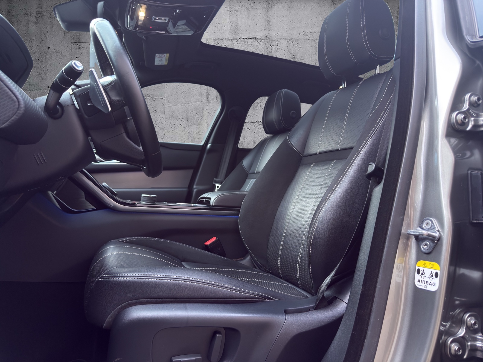LAND ROVER Range Rover Velar R-Dynamic D 240 Automatic *CH-Fahrzeug* - 6