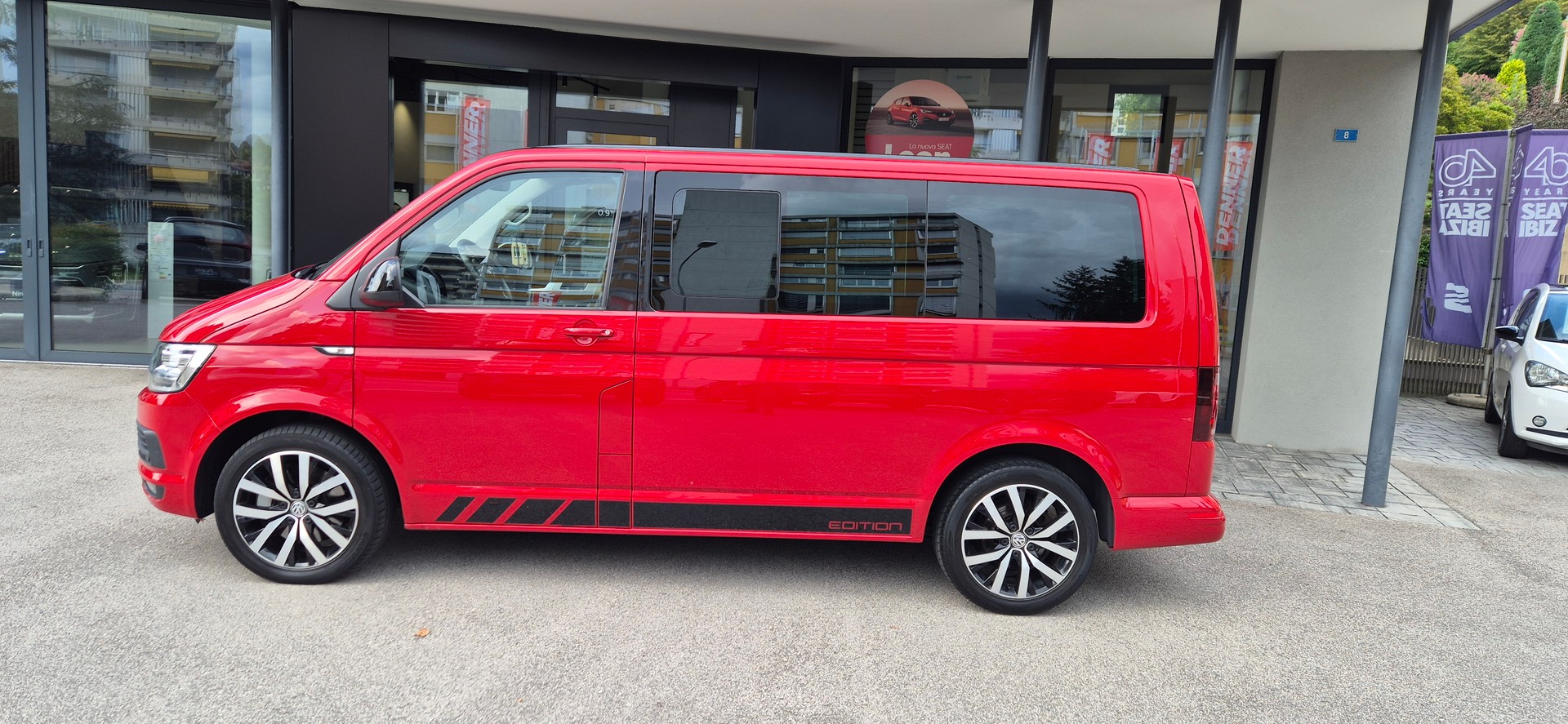 VW T6 Multivan 2.0 Bi-TDI Family Edition 4Motion DSG - 2