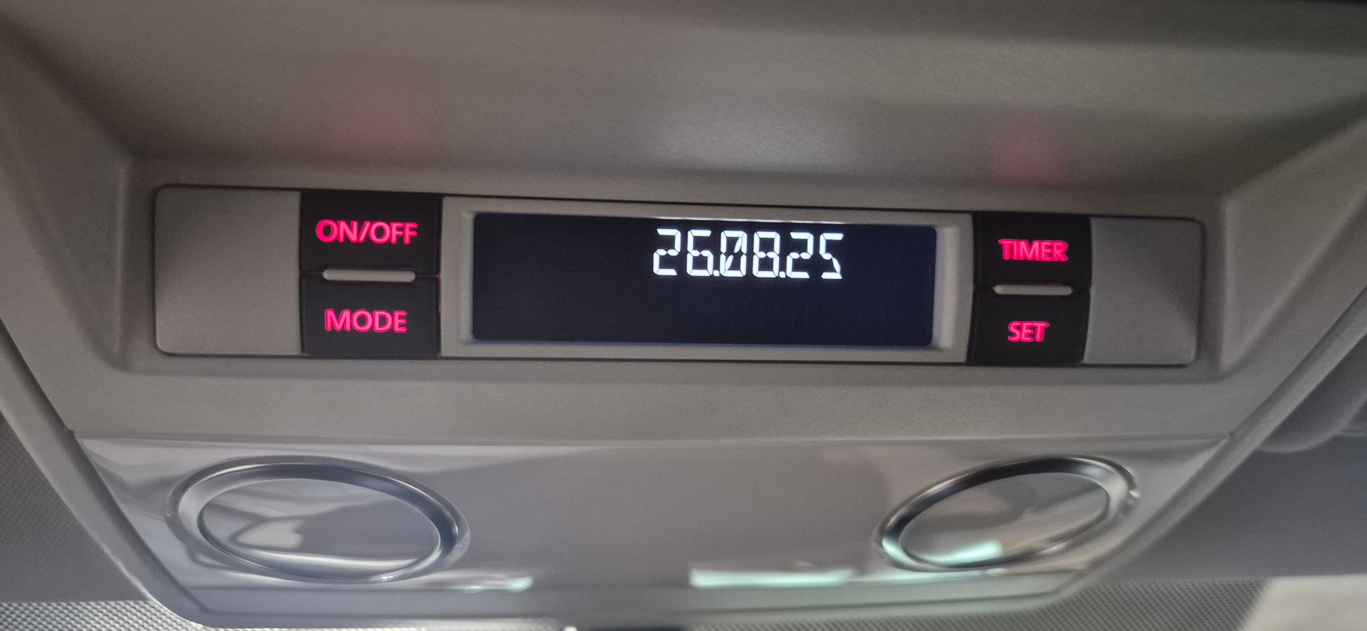 VW T6 Multivan 2.0 Bi-TDI Family Edition 4Motion DSG - 14