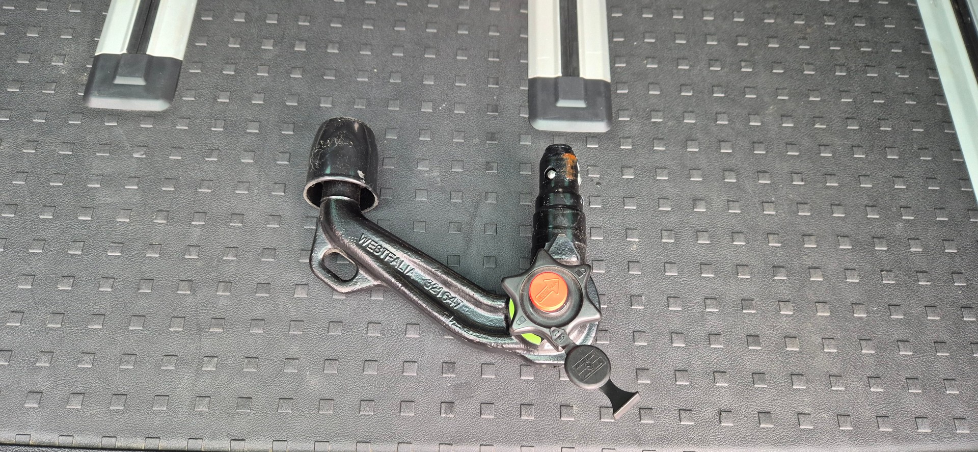 VW T6 Multivan 2.0 Bi-TDI Family Edition 4Motion DSG - 13