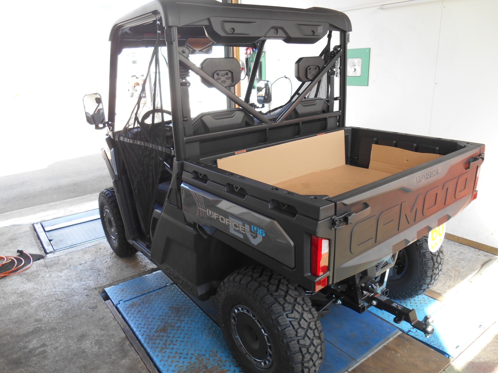 CF MOTO Elektro 4x4, ab Nov. 2025 - 3