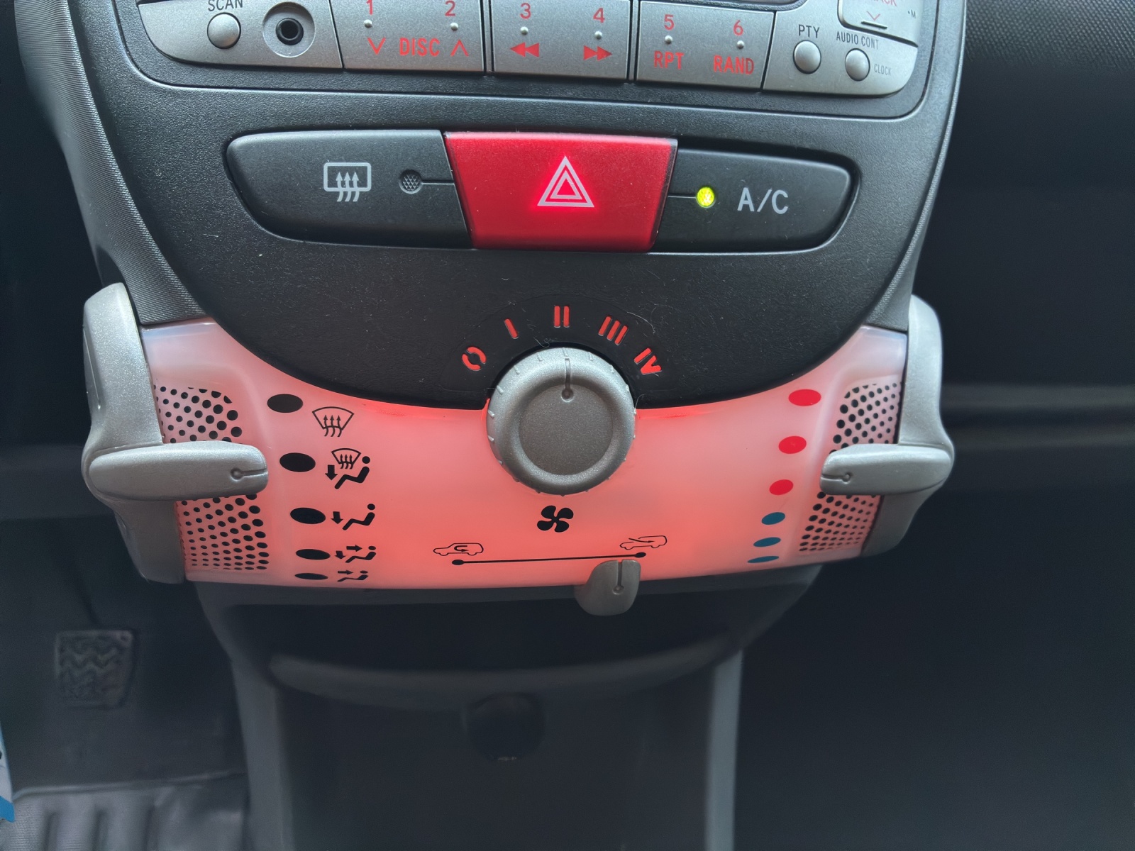 CITROEN C1 1.0i Chic (SX) - 16