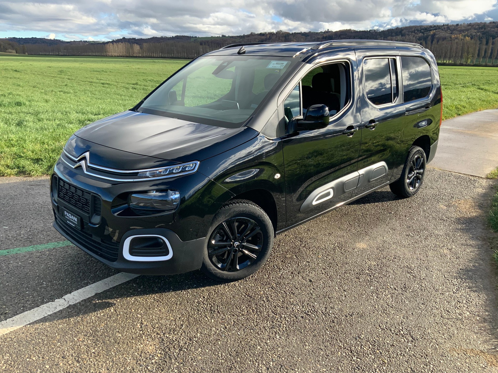CITROEN Berlingo XL 1.5 BlueHDi 130 Shine