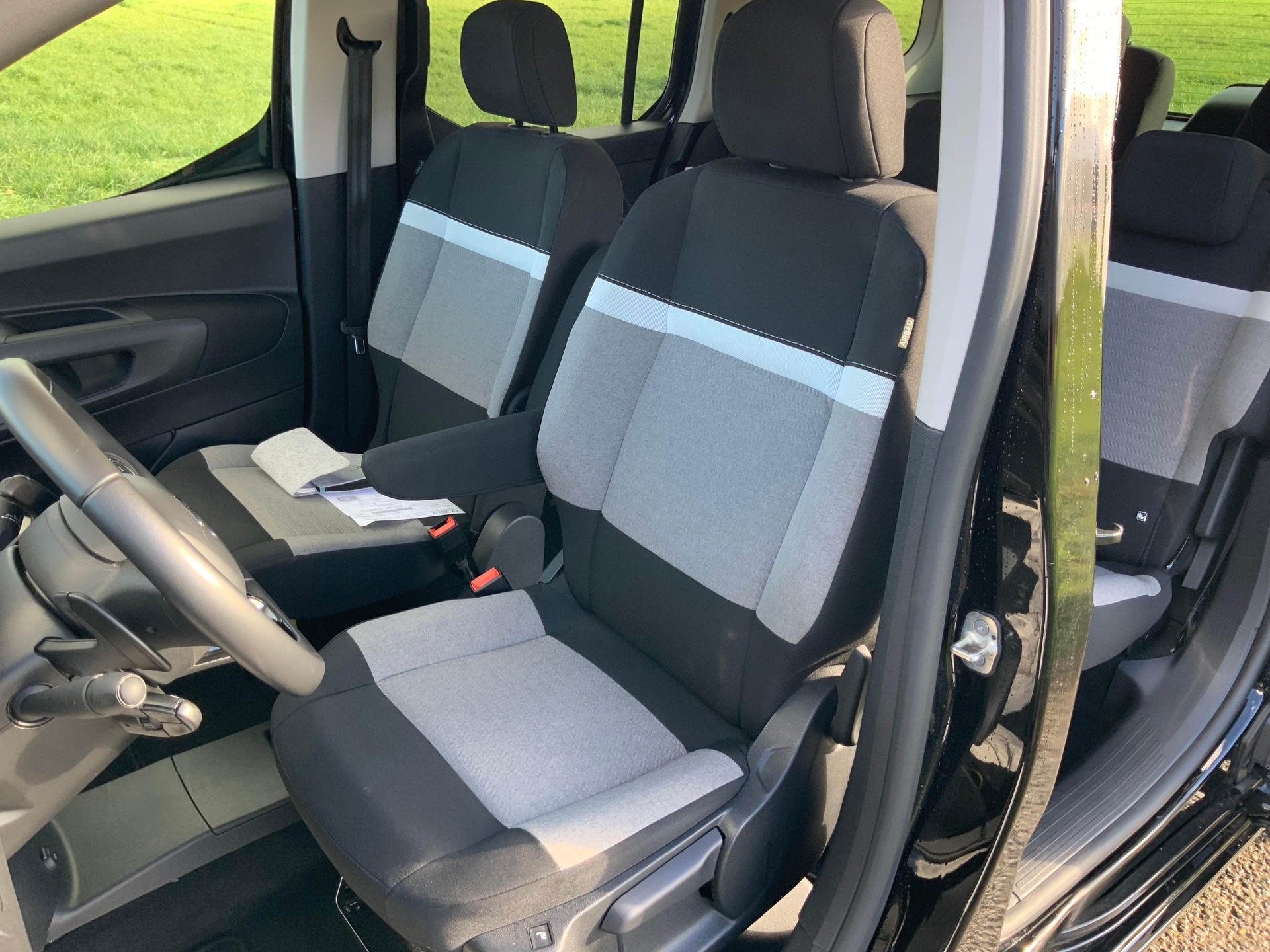 CITROEN Berlingo XL 1.5 BlueHDi 130 Shine - 9