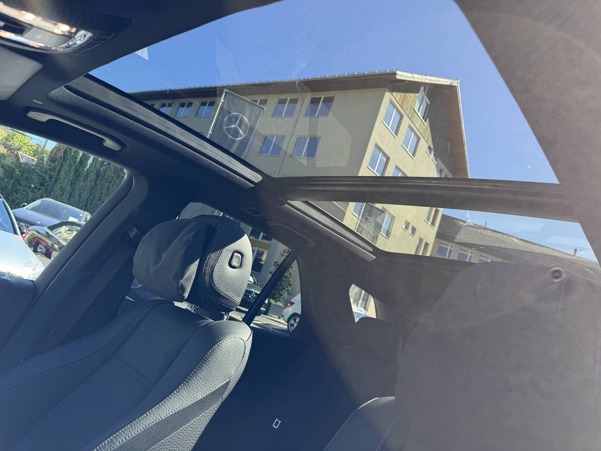 MERCEDES-BENZ GLE 300 d AMG Line 4matic - 12