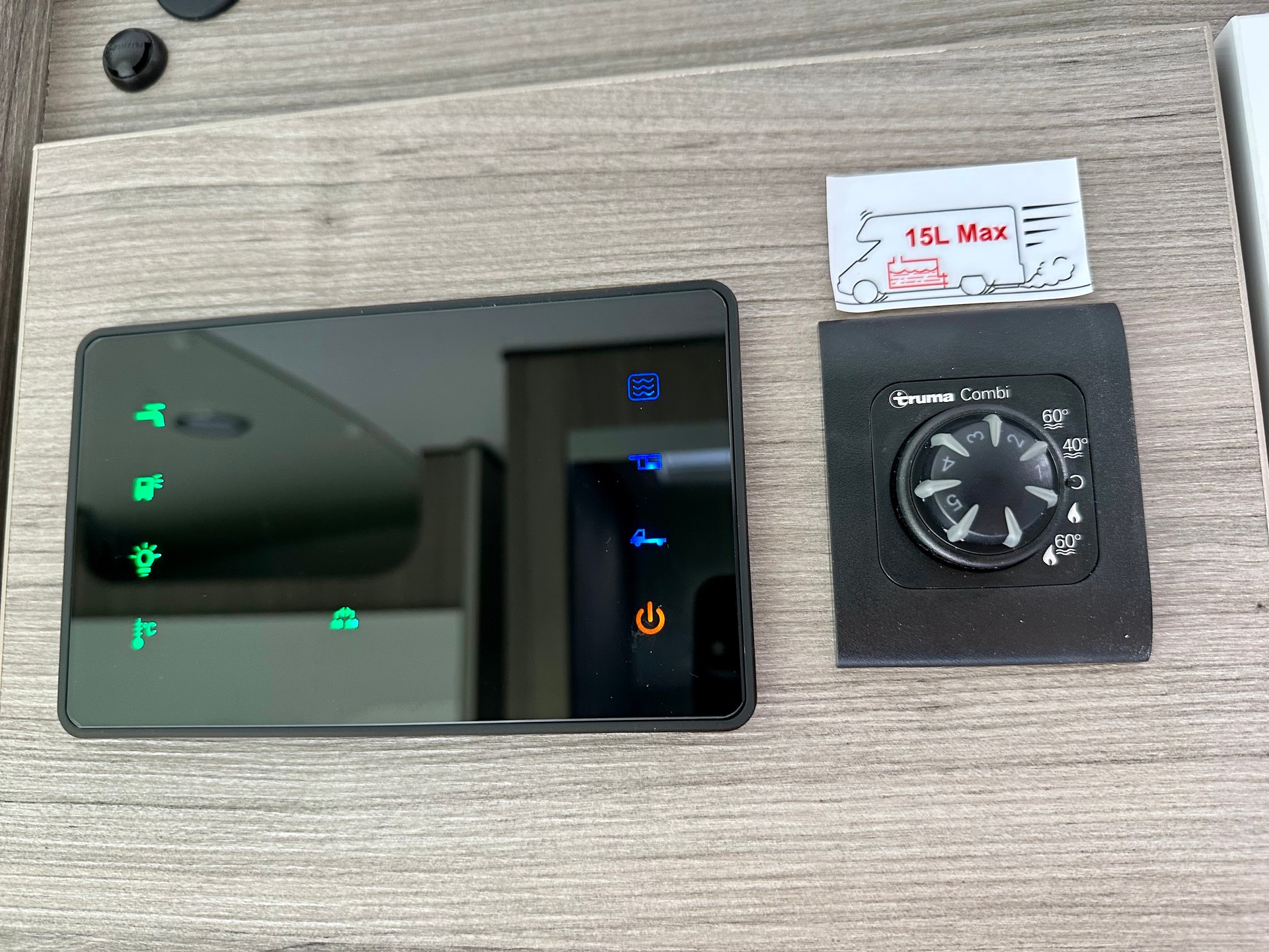 FORD Randger R560 4x4 OFF ROAD 170 PS (Panneau solaire 240W, Batterie Lithium 310A, Chauffage Diesel) - 11