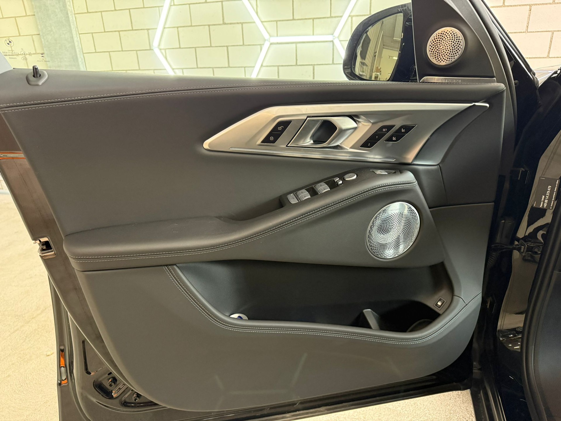 BMW XM xDrive PHEV Steptronic - 6