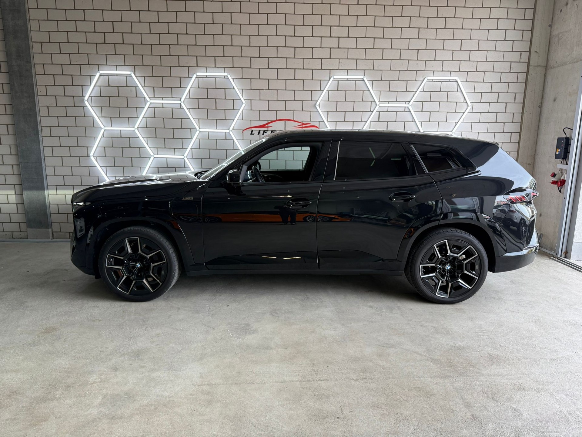 BMW XM xDrive PHEV Steptronic - 2