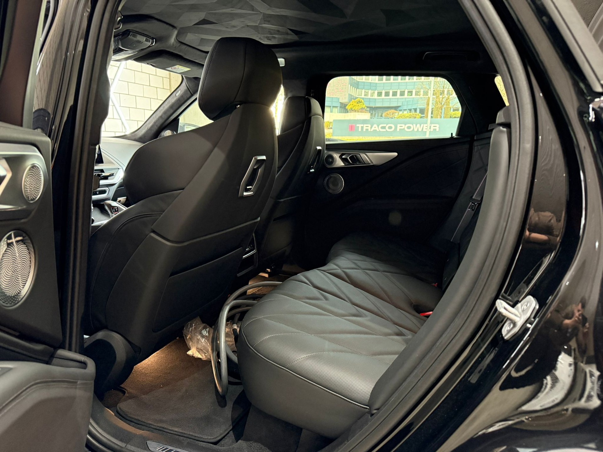 BMW XM xDrive PHEV Steptronic - 12