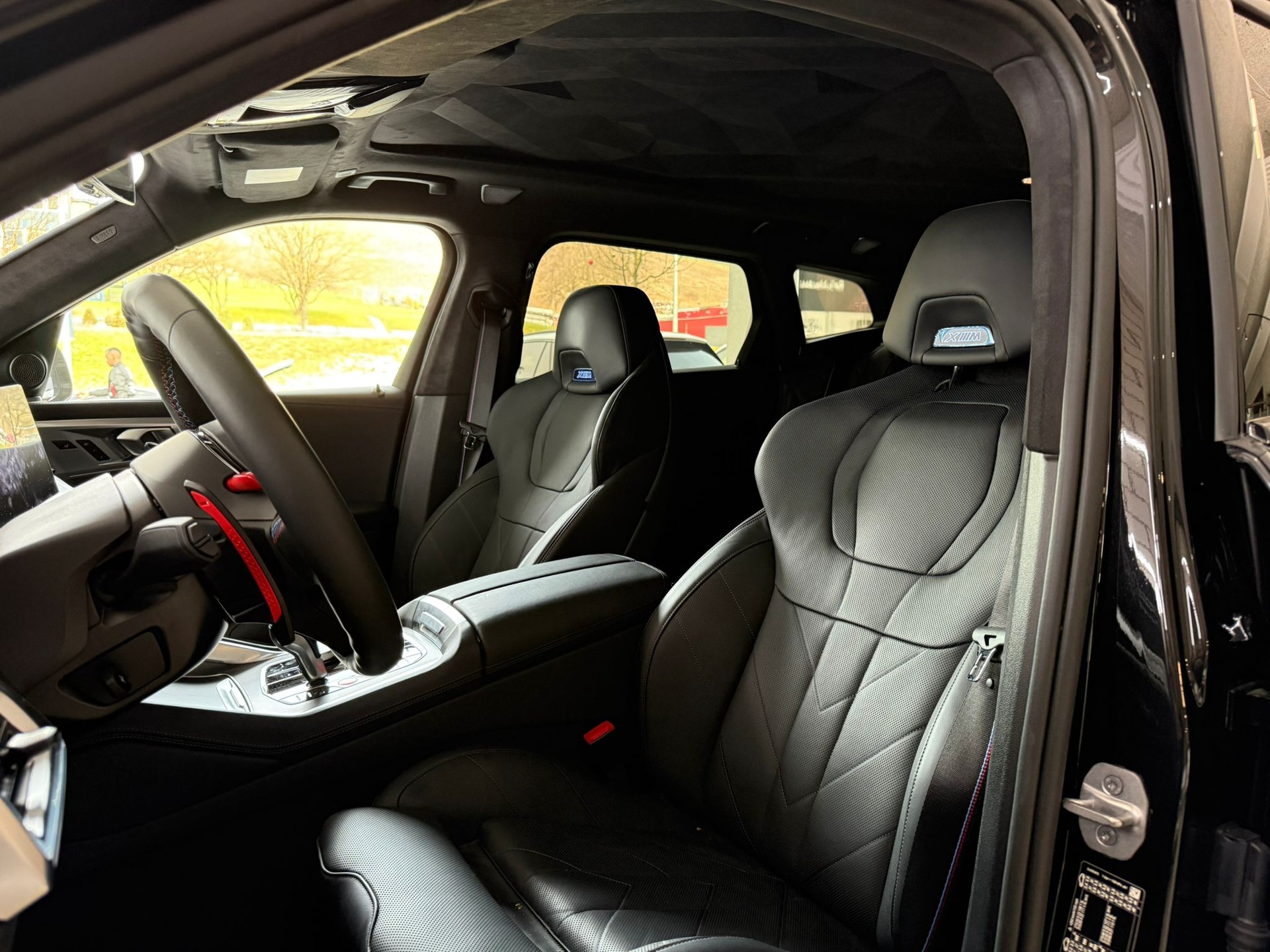 BMW XM xDrive PHEV Steptronic - 11