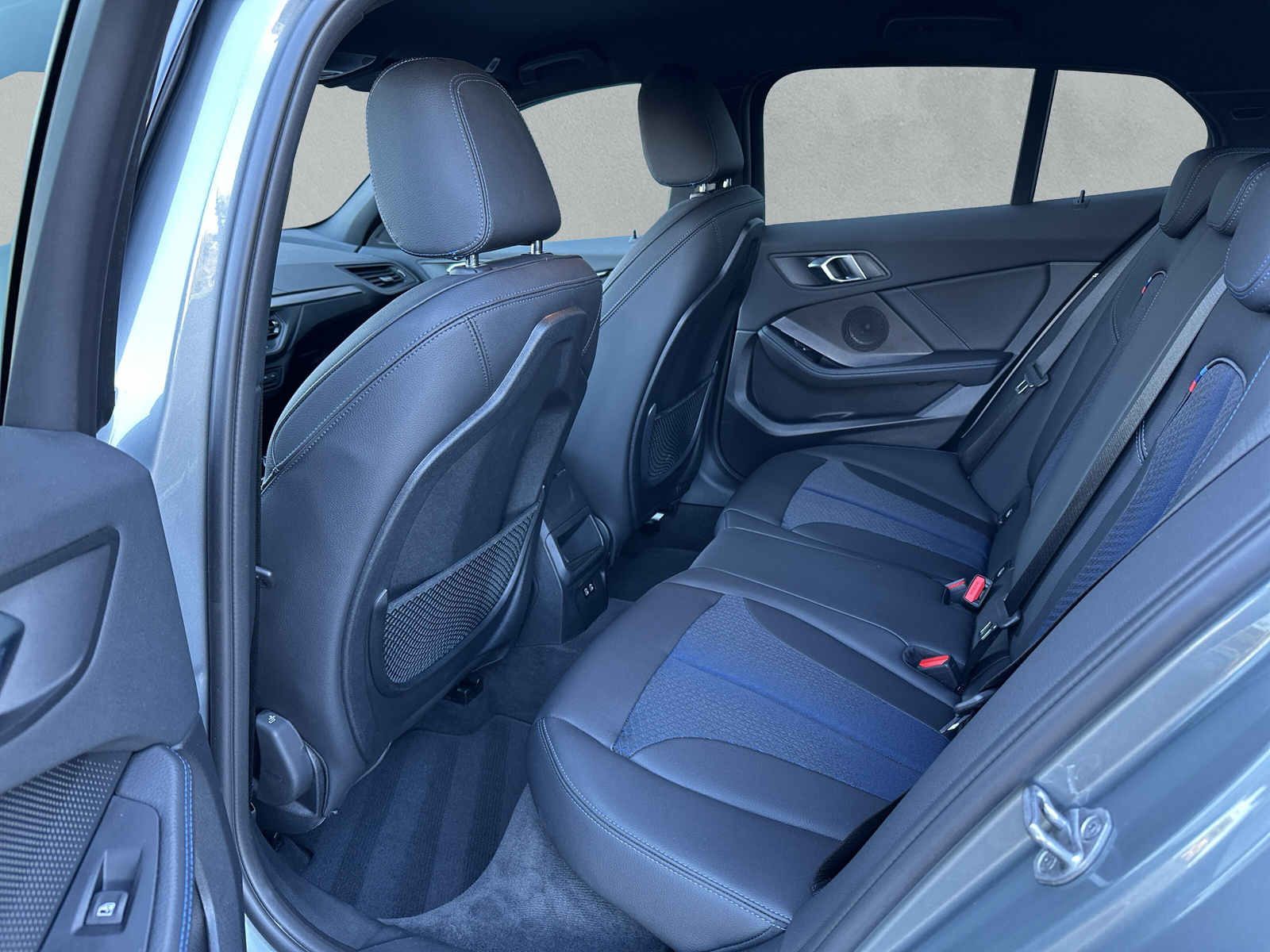 BMW 118d Steptronic M Sport - 12