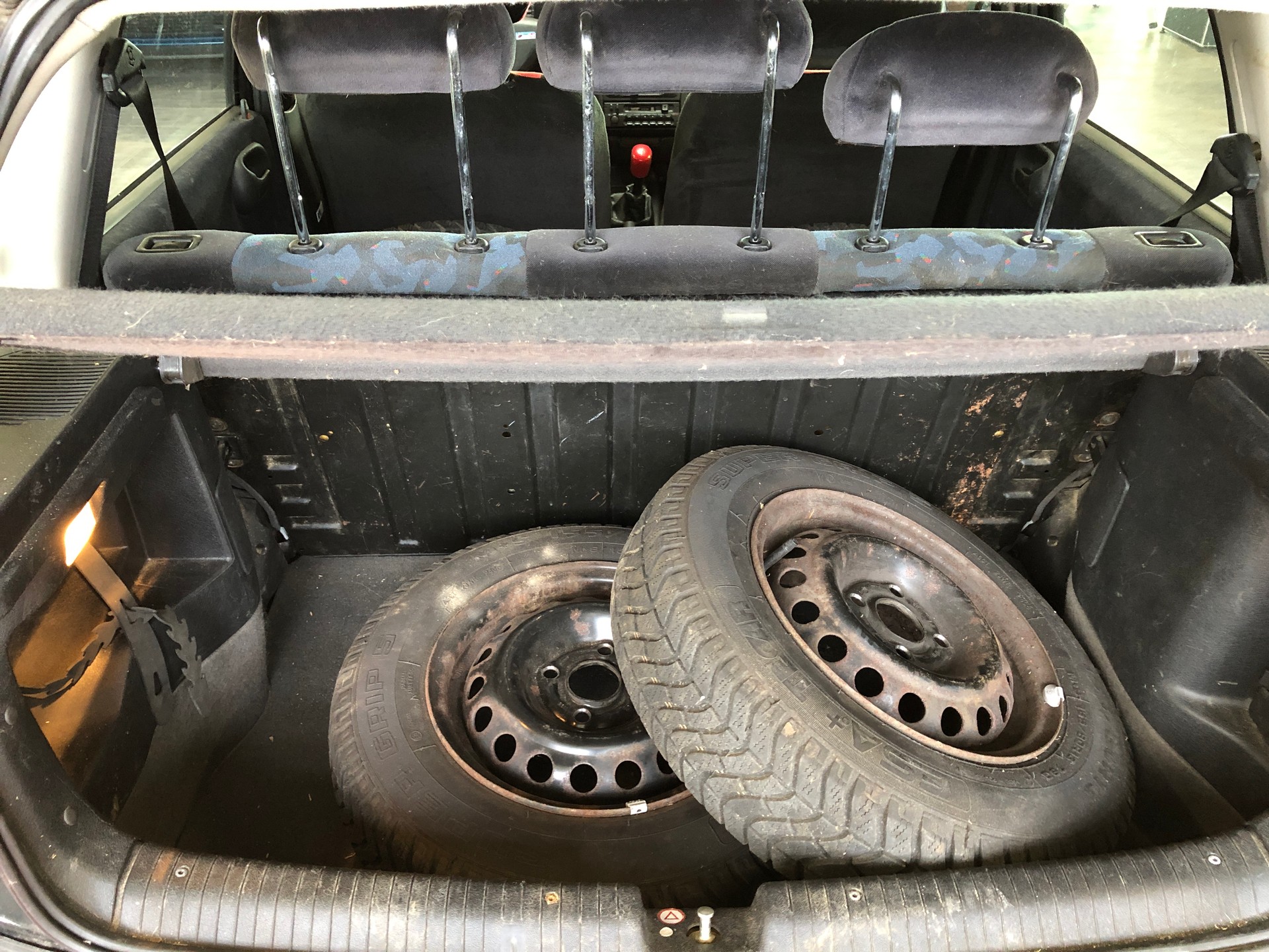 OPEL Corsa 1.2 16V Young - 15