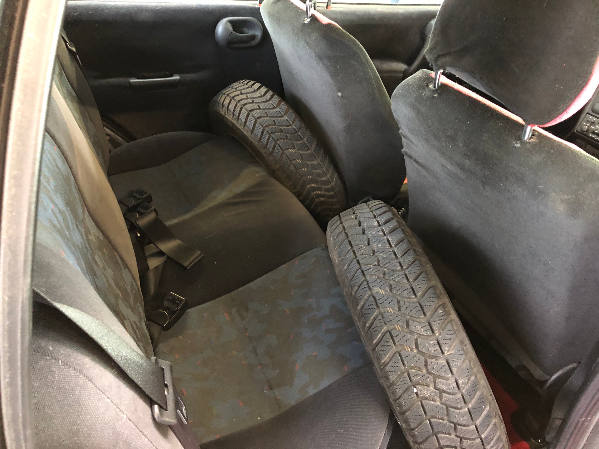 OPEL Corsa 1.2 16V Young - 16