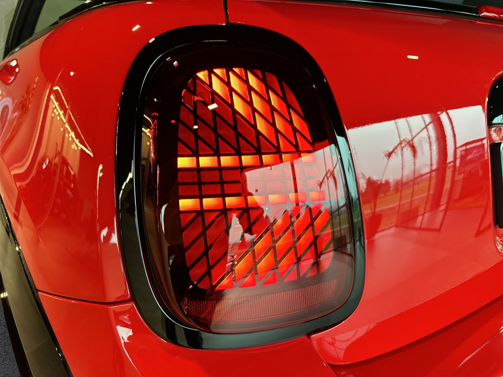 MINI Cooper John Cooper Works Cabriolet DKG - 20