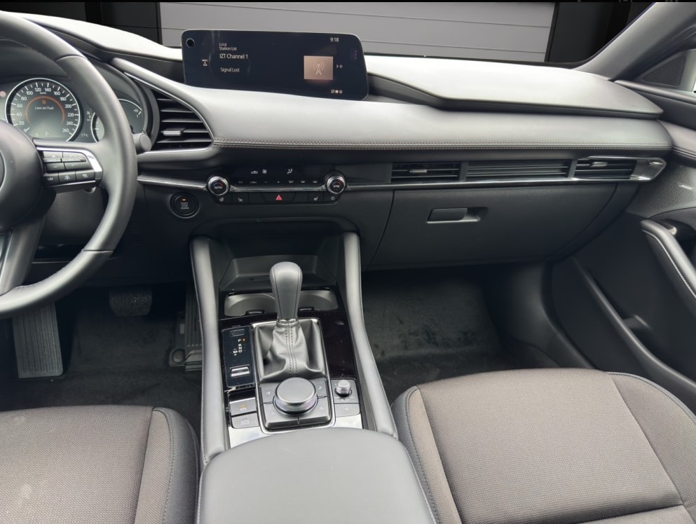 MAZDA 3 Hatchback SKYACTIV-G M Hybrid 140 Centre Line Automat - 10