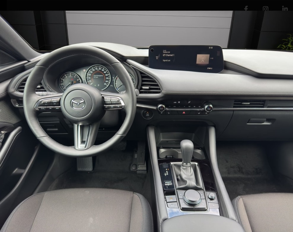 MAZDA 3 Hatchback SKYACTIV-G M Hybrid 140 Centre Line Automat - 3