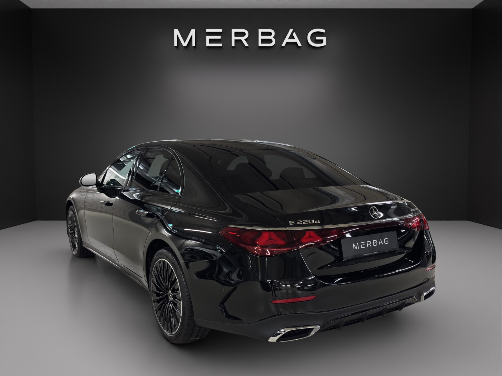 MERCEDES-BENZ E 220 d 4Matic 9G-Tronic - 5