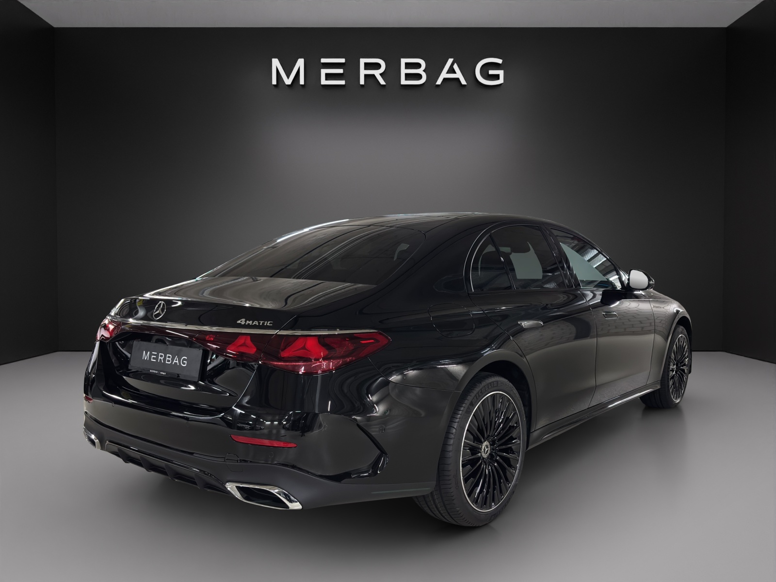 MERCEDES-BENZ E 220 d 4Matic 9G-Tronic - 3