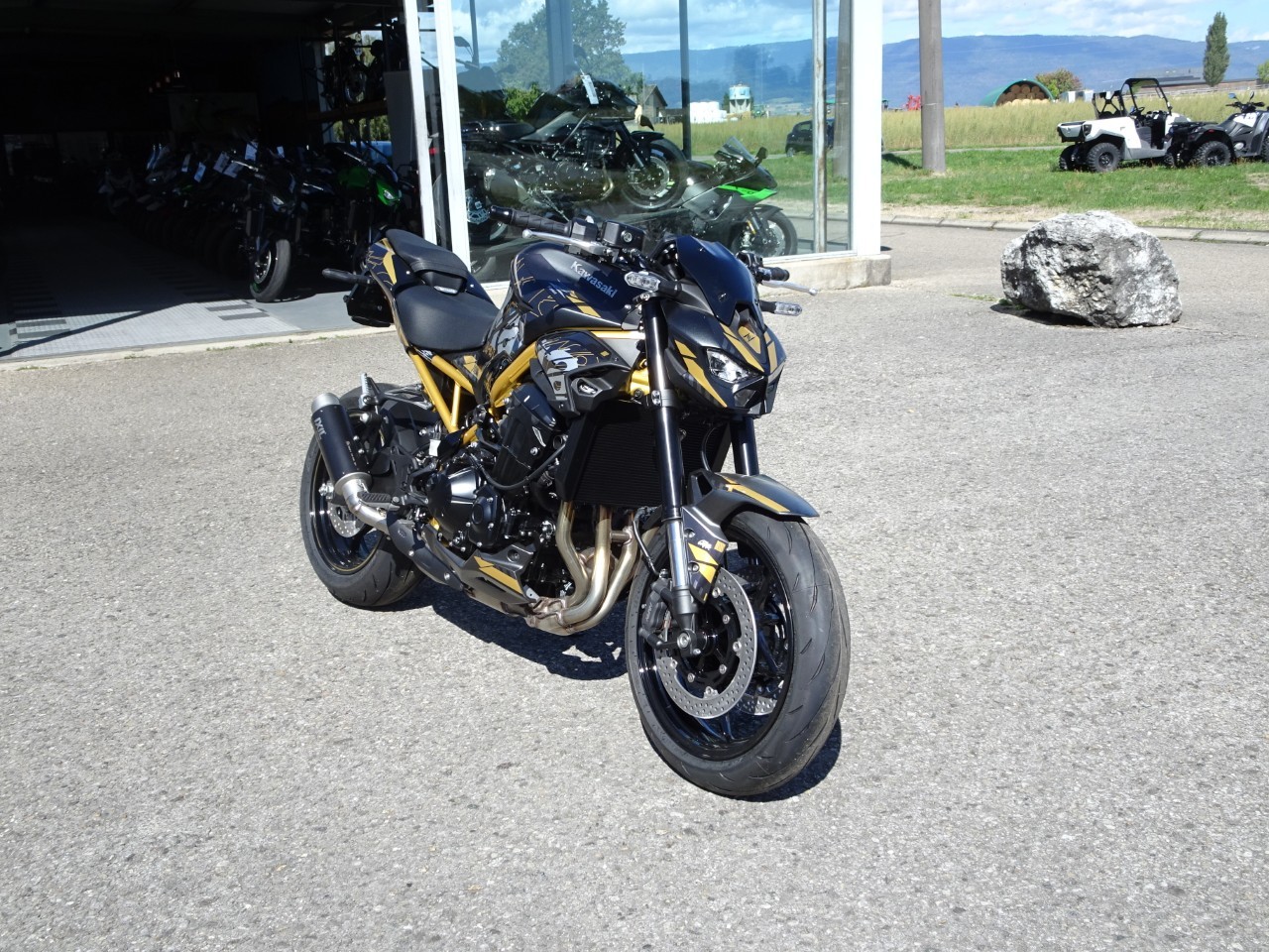 KAWASAKI Z 900 (35kW) Déco - 2