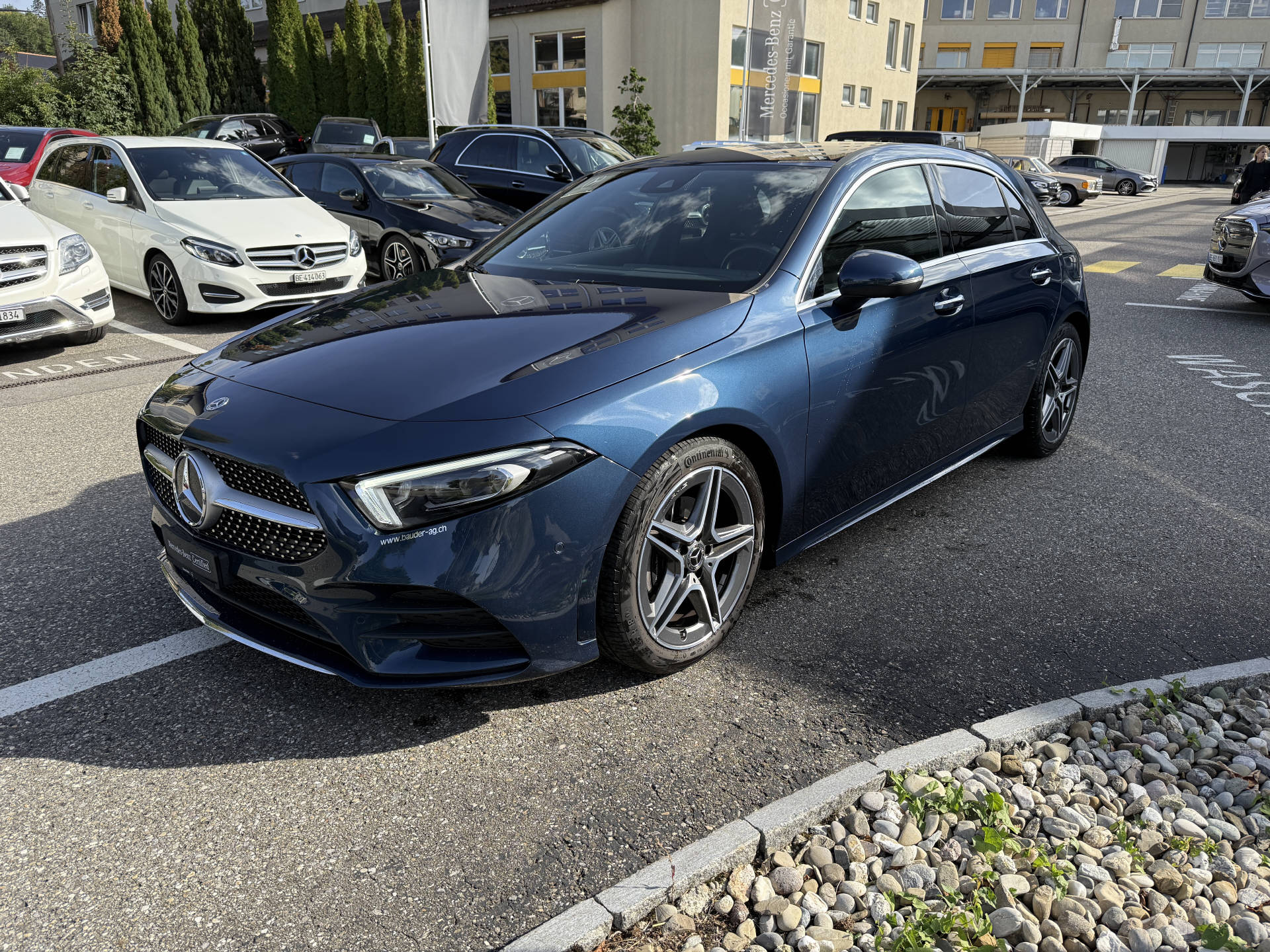 MERCEDES-BENZ A 200 AMG Line 4m - 3