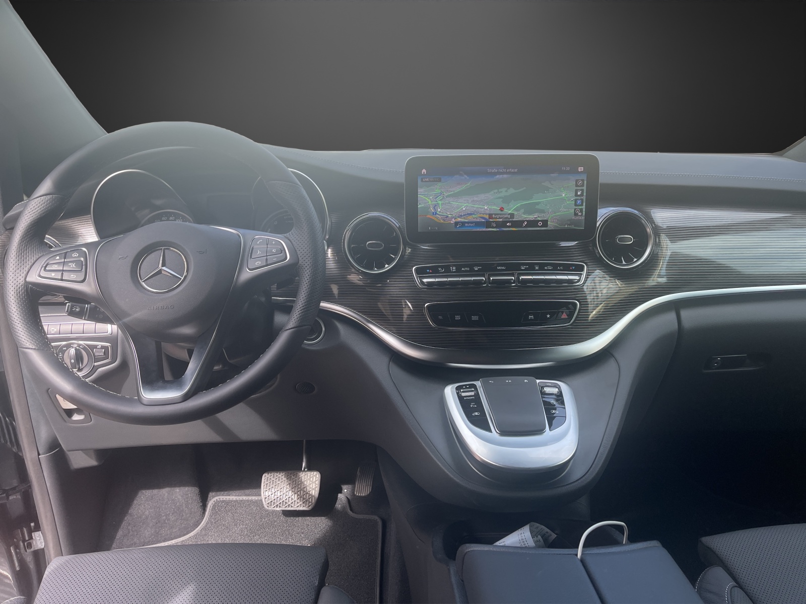 MERCEDES-BENZ EQV 300 lang - 11