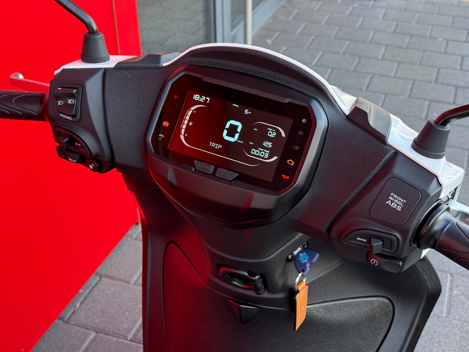 PIAGGIO Liberty 125 Sport E5+ - 7