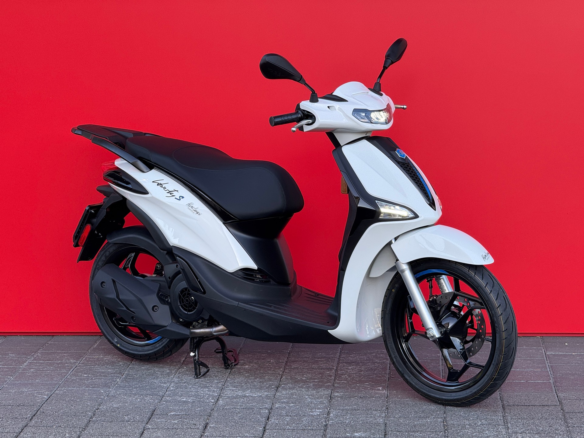 PIAGGIO Liberty 125 Sport E5+ - 2