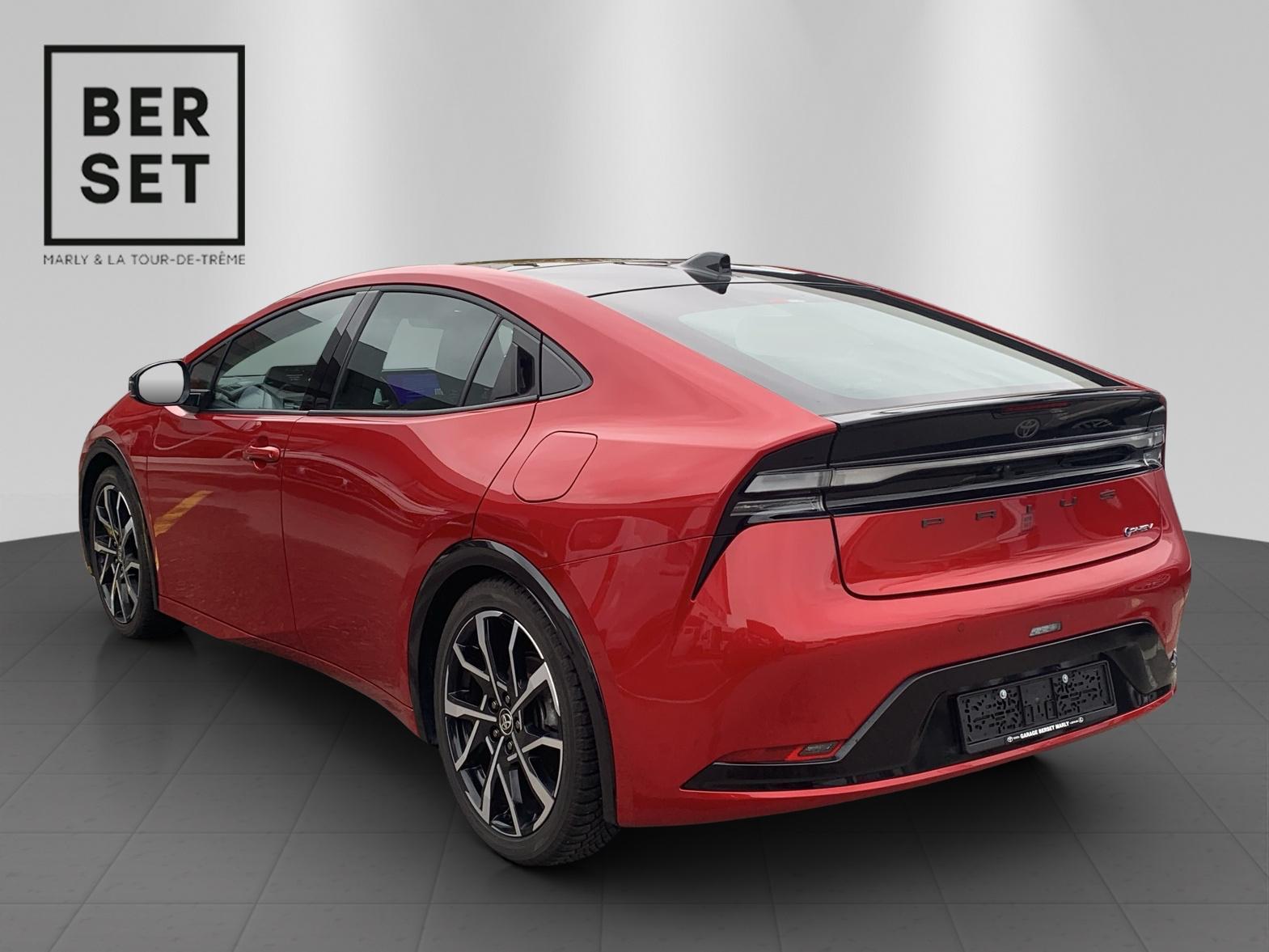 TOYOTA Prius 2.0 Plug-In-Hybrid Style - 3