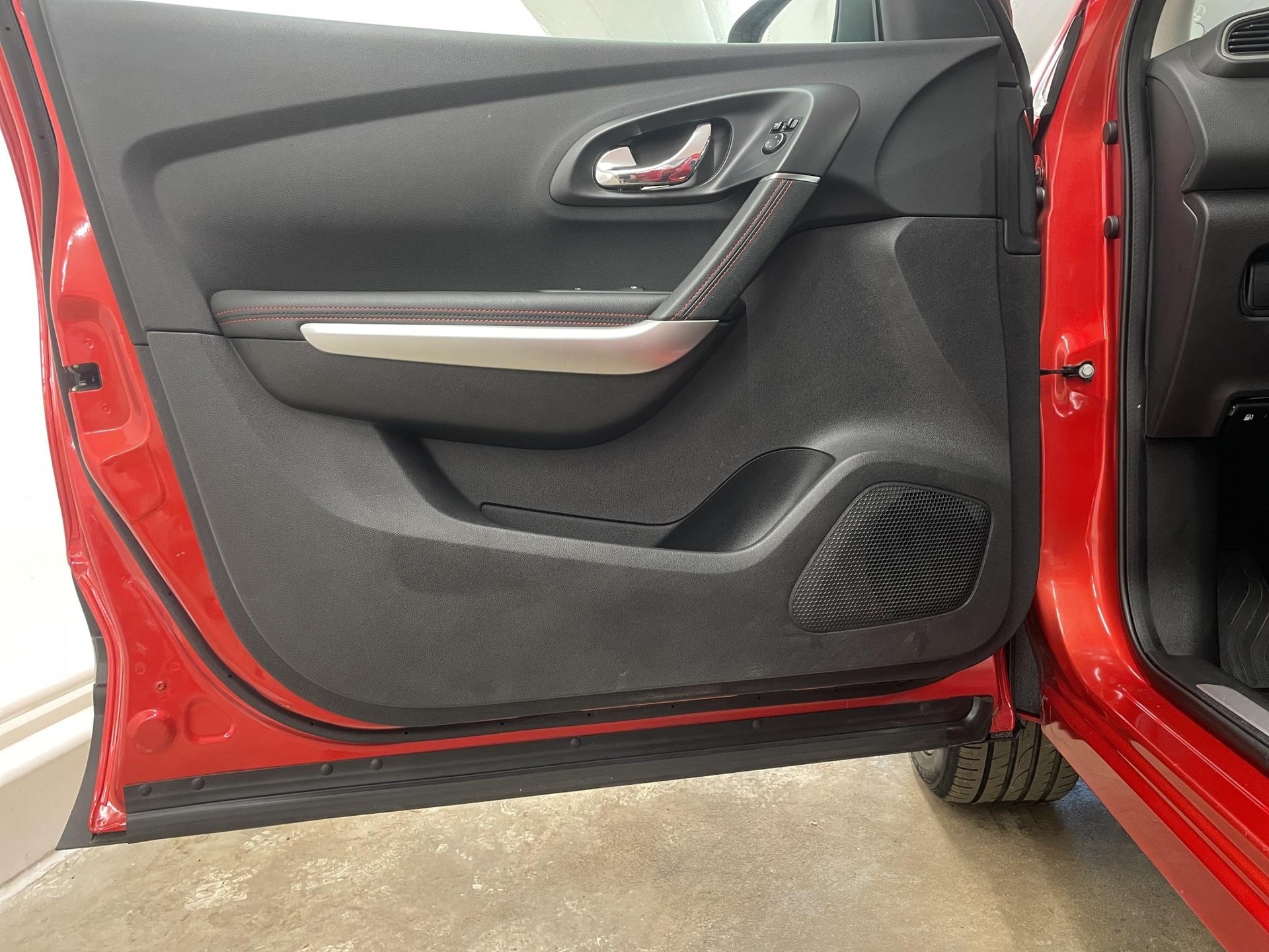 RENAULT Kadjar 1.6 dCi Swiss Edition 4WD - 9