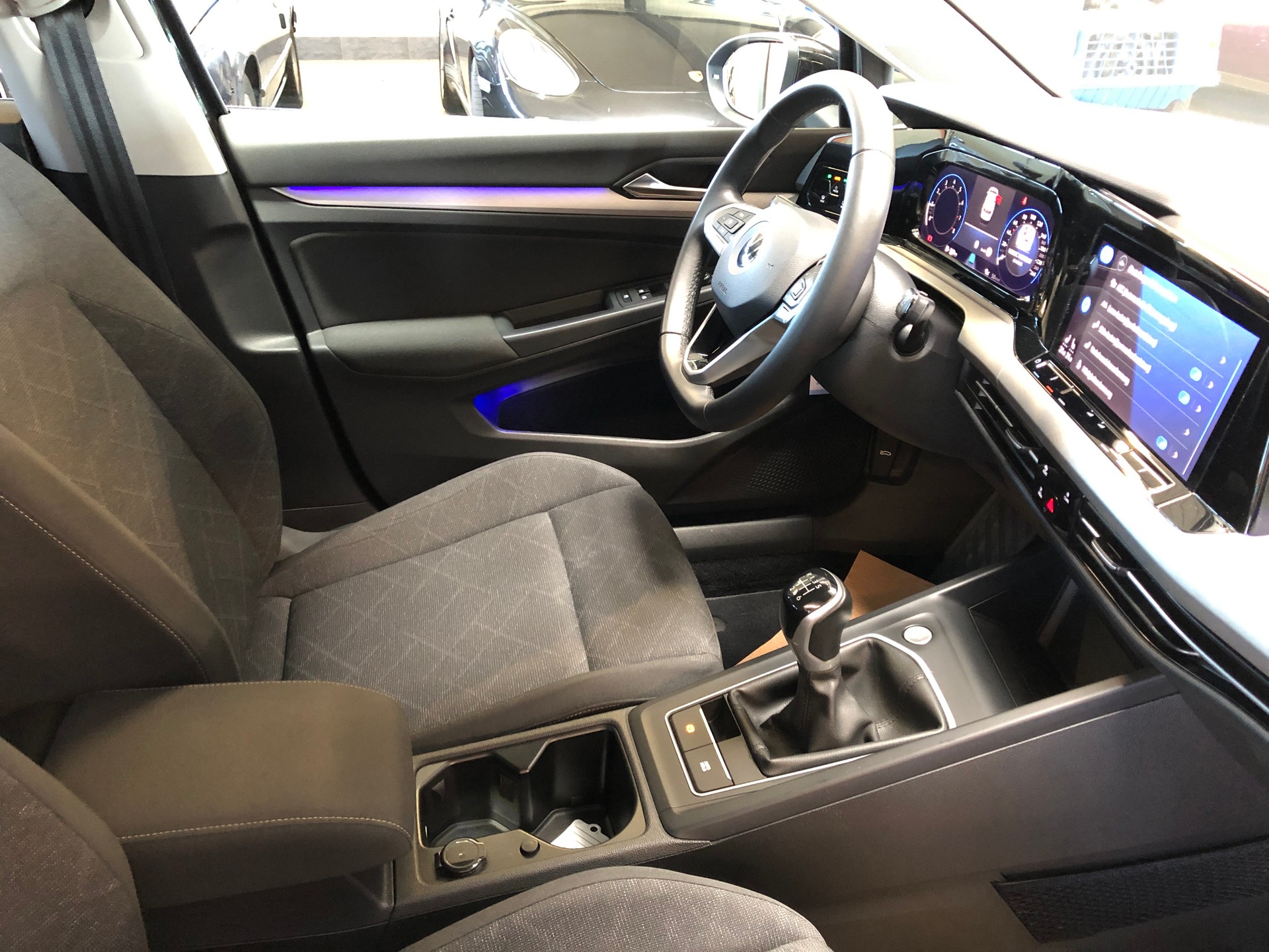VW Golf 1.5 TSI ACT Life - 12