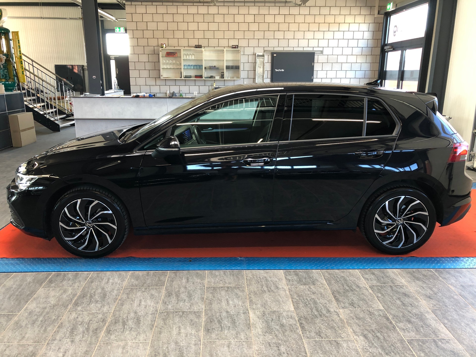 VW Golf 1.5 TSI ACT Life - 6