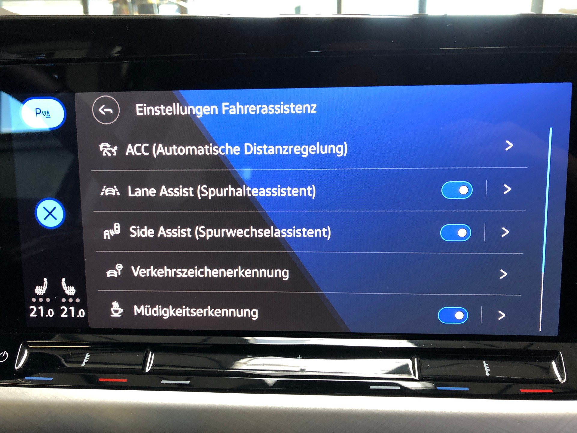 VW Golf 1.5 TSI ACT Life - 14