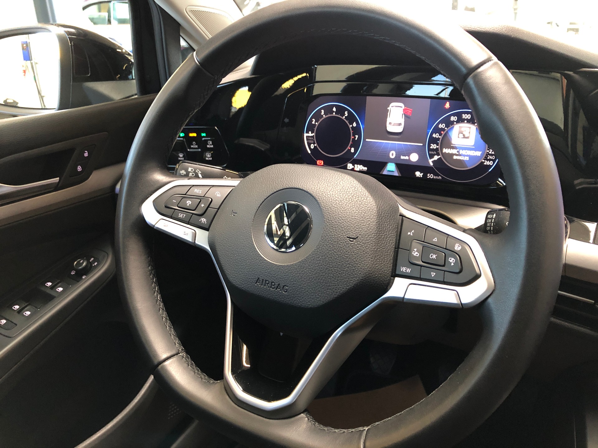 VW Golf 1.5 TSI ACT Life - 16