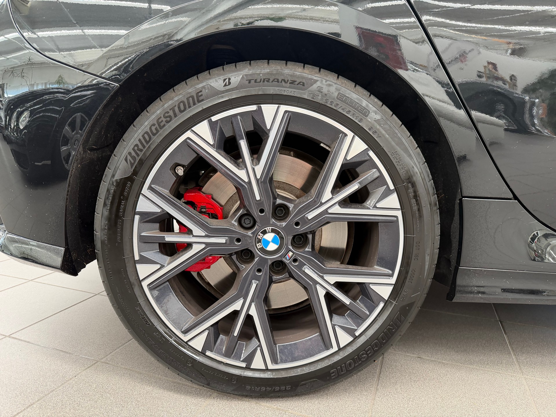 BMW M135 xDrive - 5