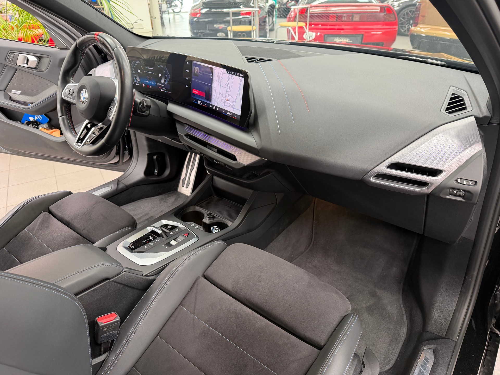 BMW M135 xDrive - 6