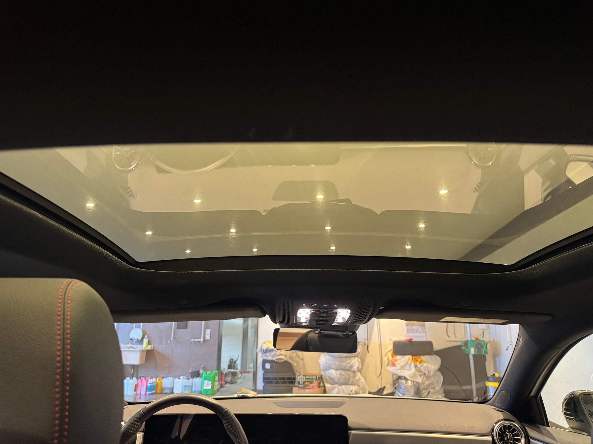 MERCEDES-BENZ A 250 AMG Line 4m Limousine - 12