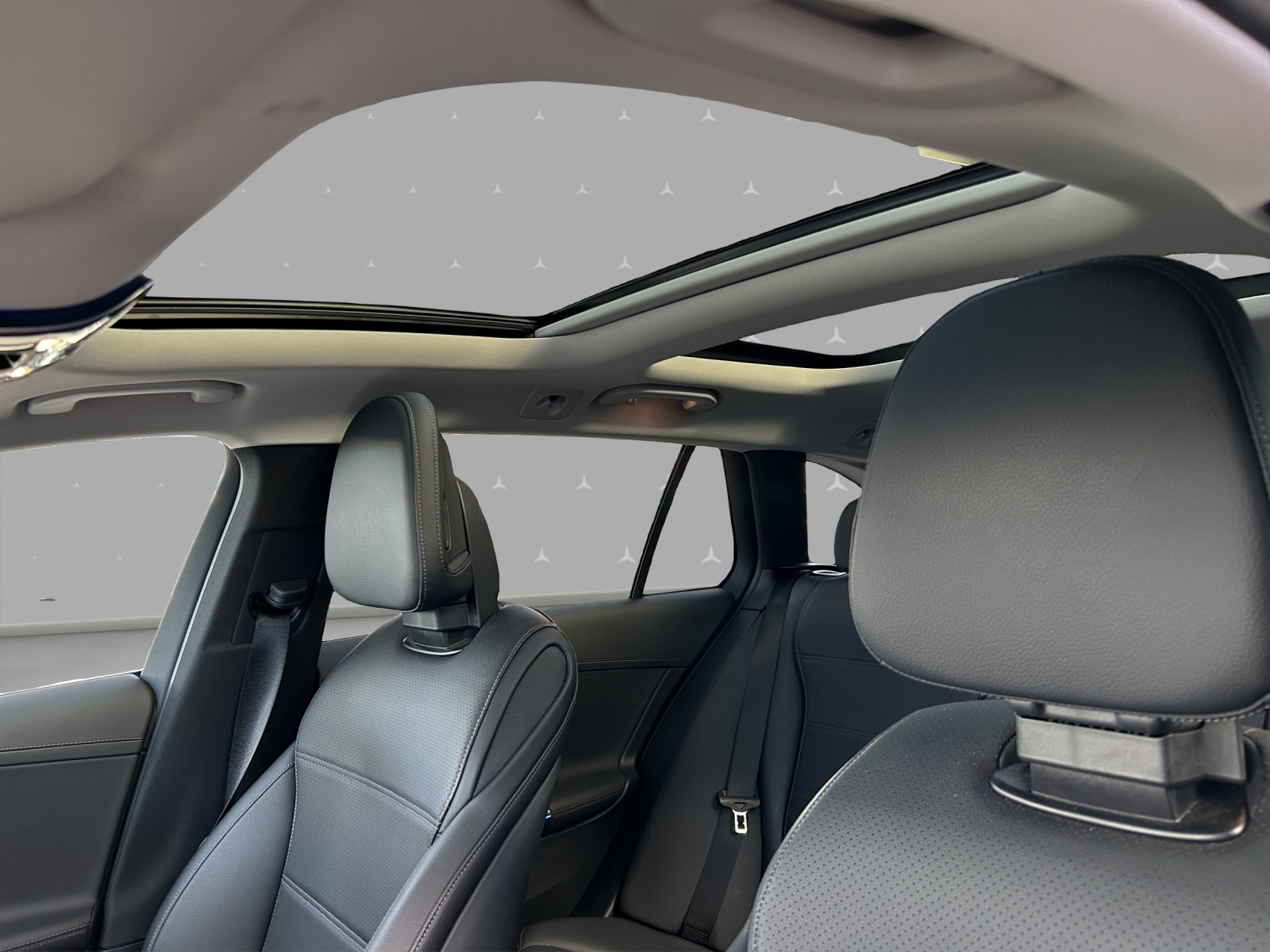 MERCEDES-BENZ C 200 T 4 Matic - 11