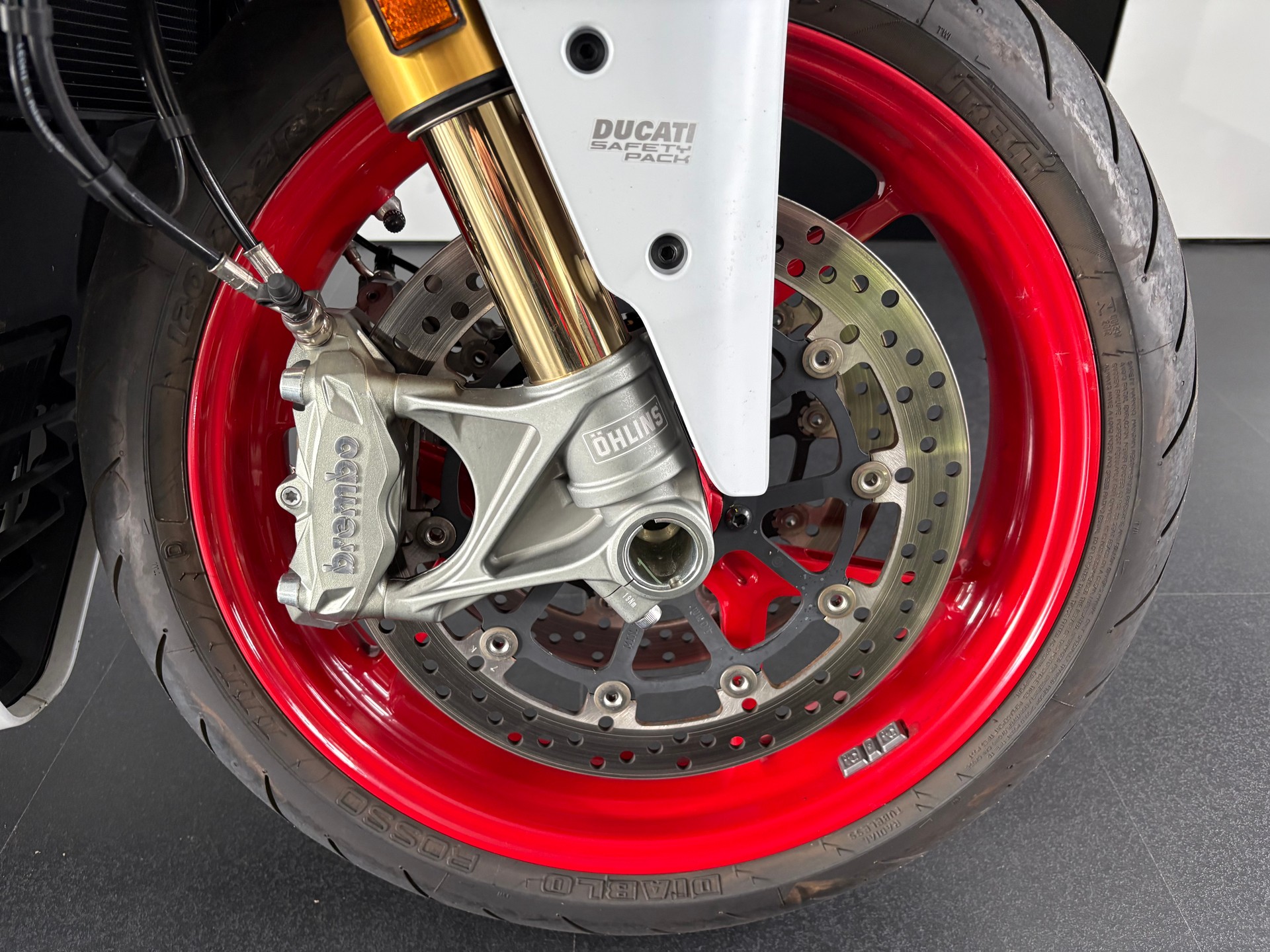 DUCATI 950 Supersport S - 3