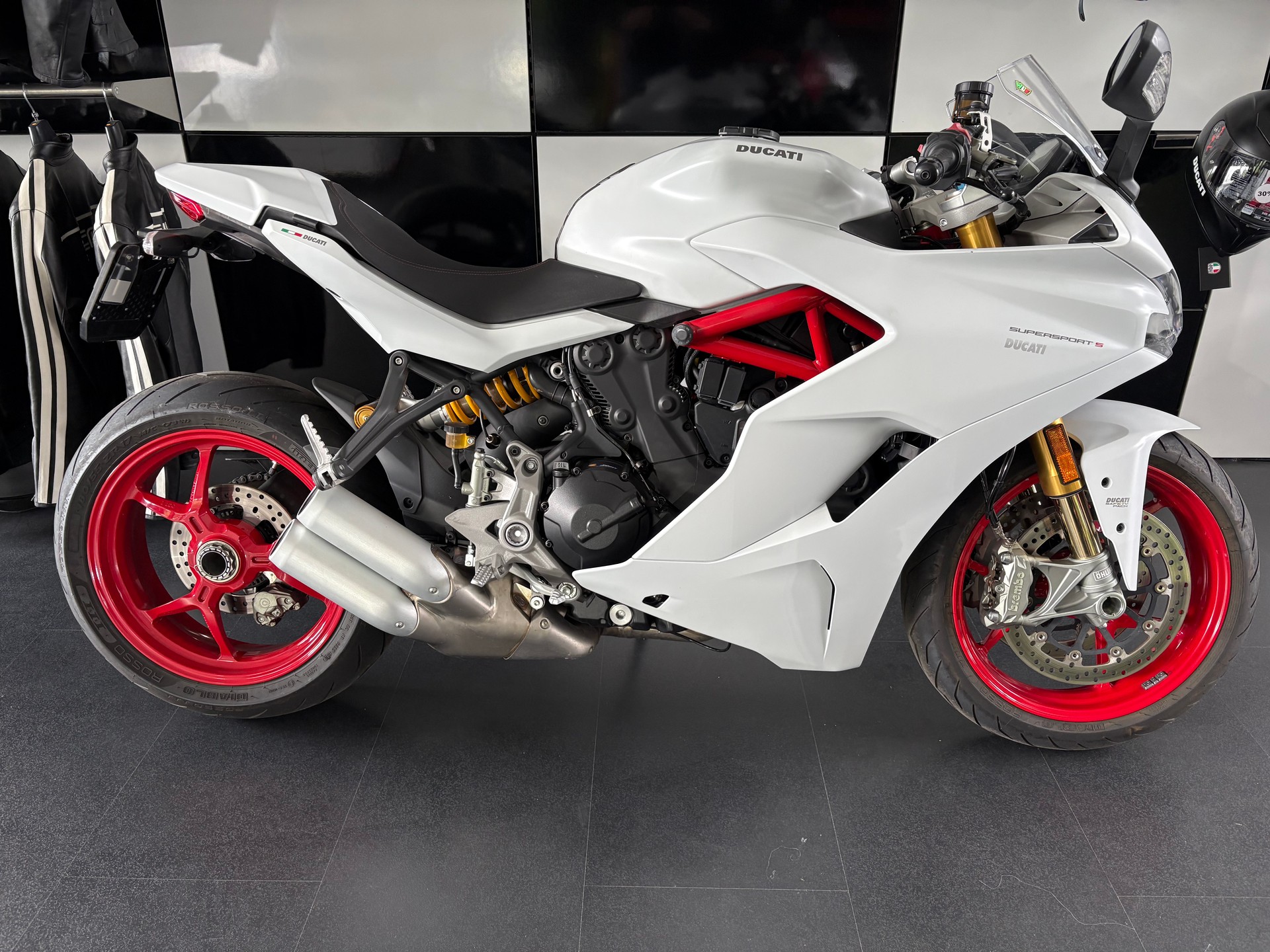 DUCATI 950 Supersport S