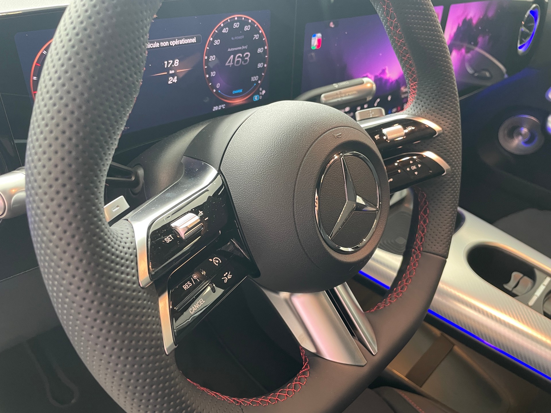 MERCEDES-BENZ Mercedes-Benz GLB 350 4M 7 places AMG Line - 18
