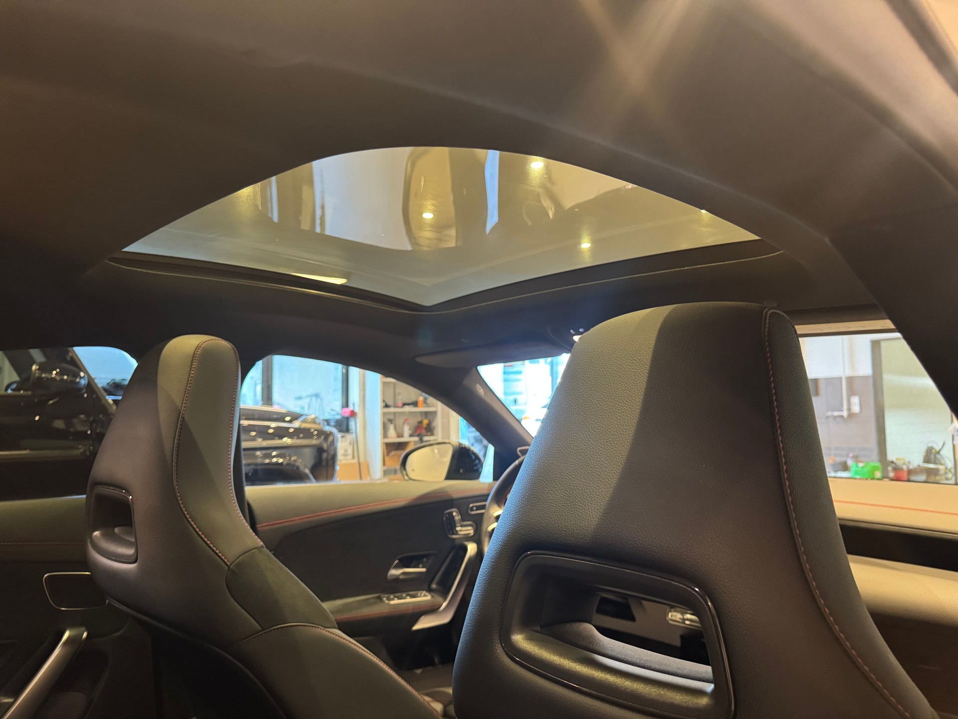 MERCEDES-BENZ CLA 250 AMG Line 4matic - 11