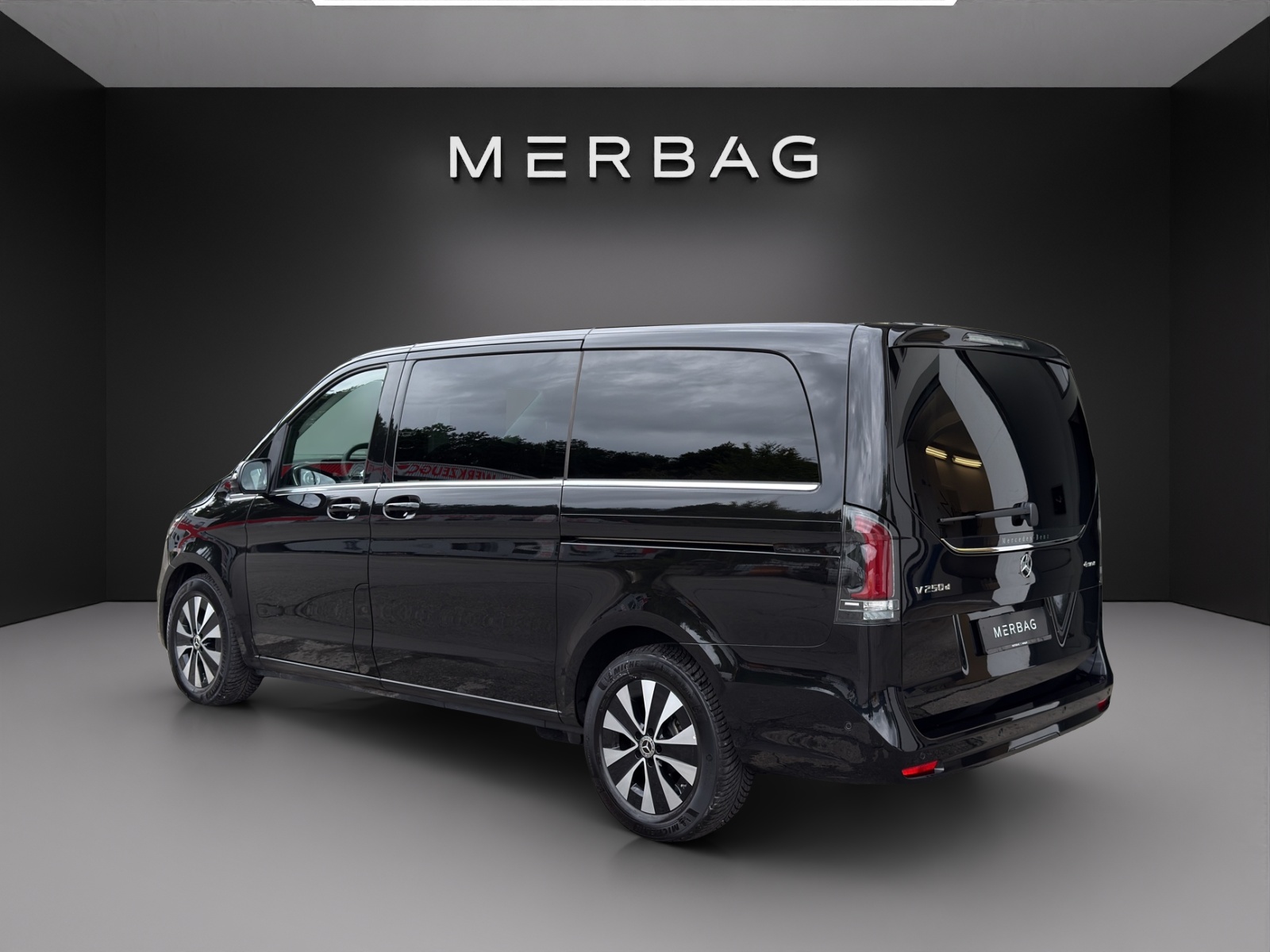 MERCEDES-BENZ V 250 d lang Avantgarde 4Matic G-Tronic - 4