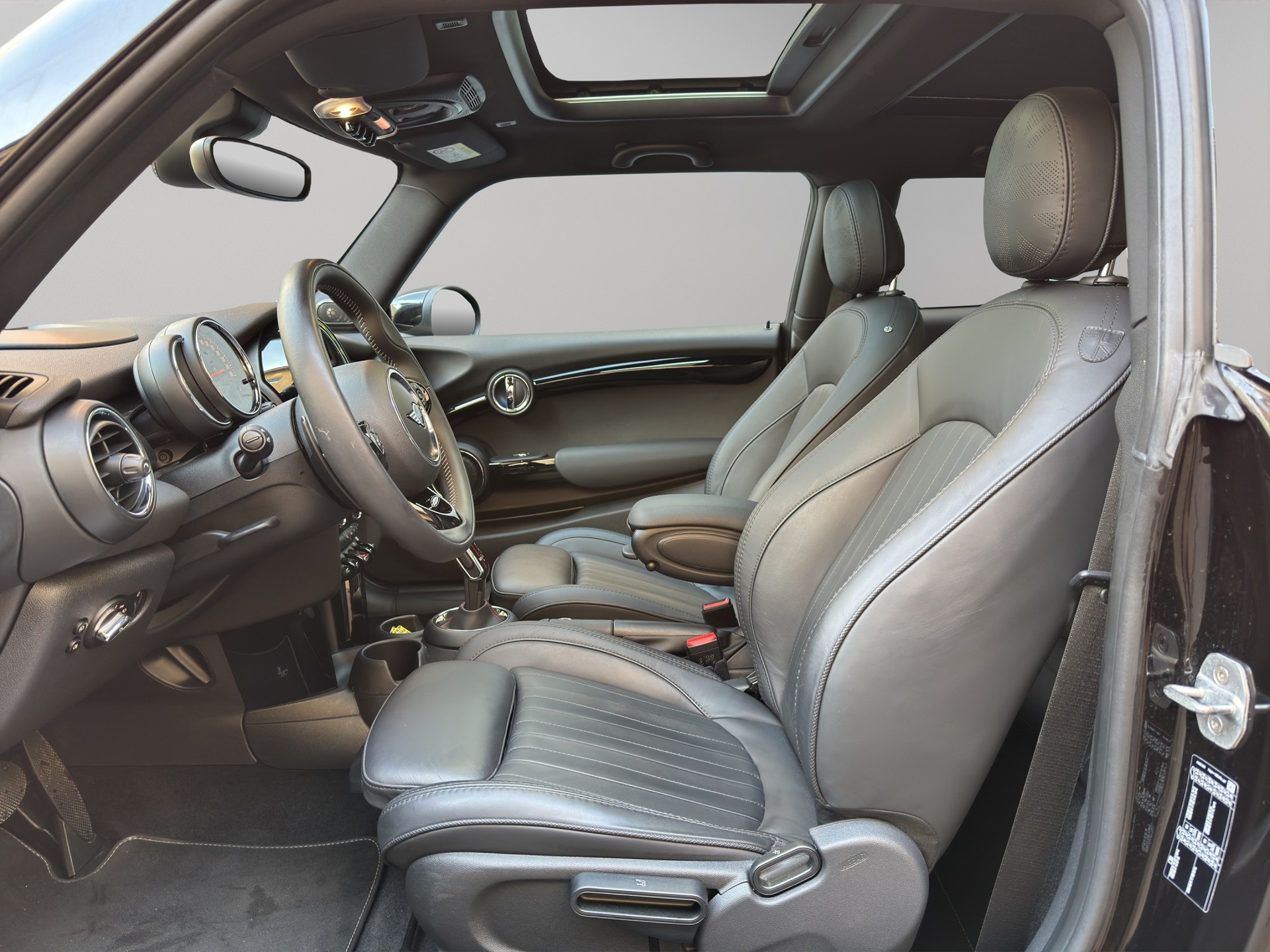 MINI Mini F56 2.0i Cooper S - 16