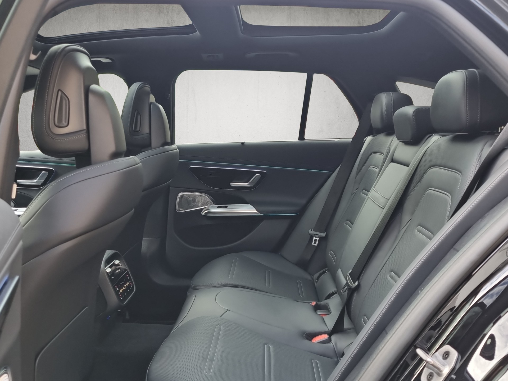 MERCEDES-BENZ E 53 Hybrid AMG 4matic+ Kombi - 11