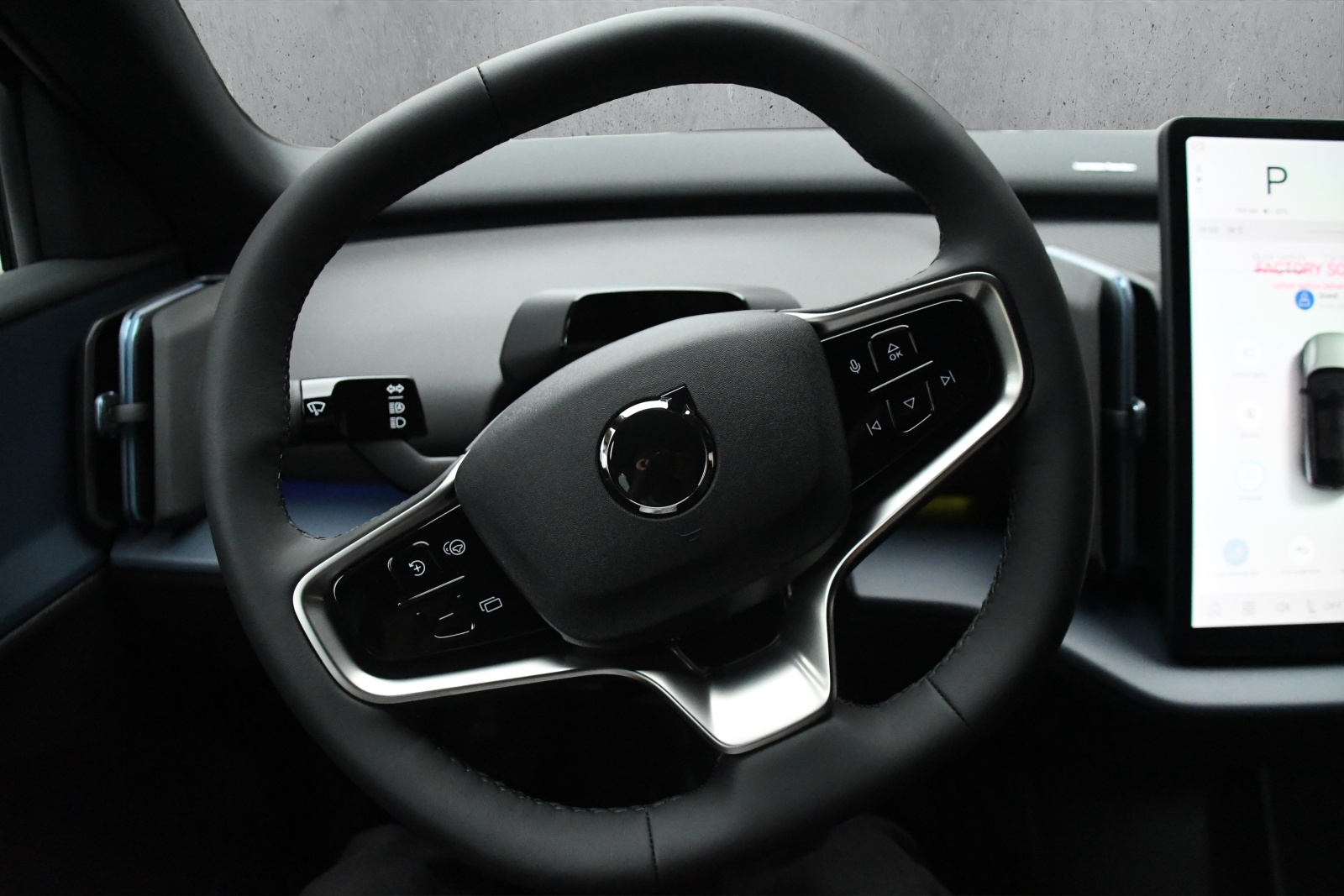 VOLVO EX30 E60 69kWh Twin Plus - 10