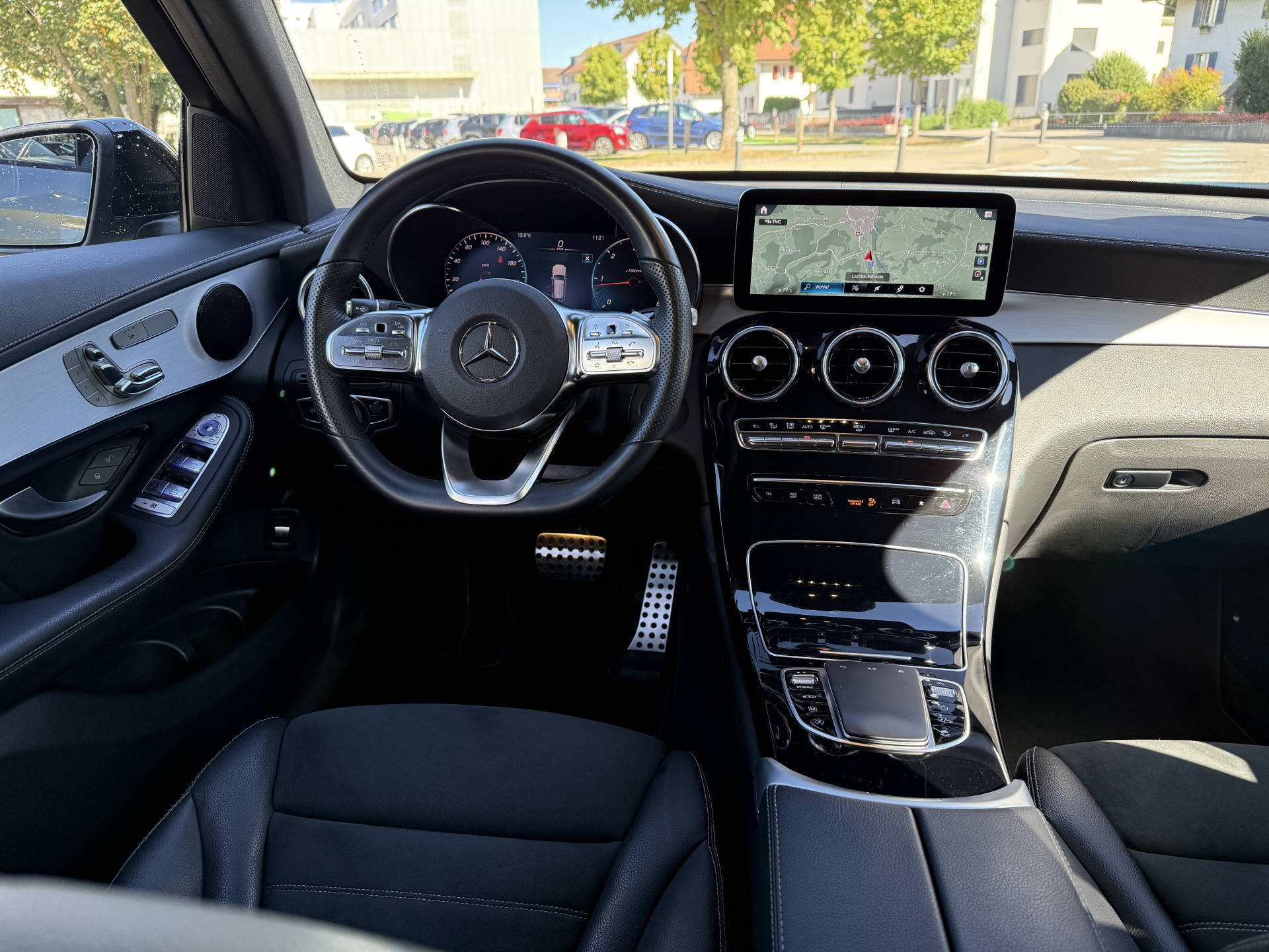 MERCEDES-BENZ GLC 300 d AMG Line 4m - 5