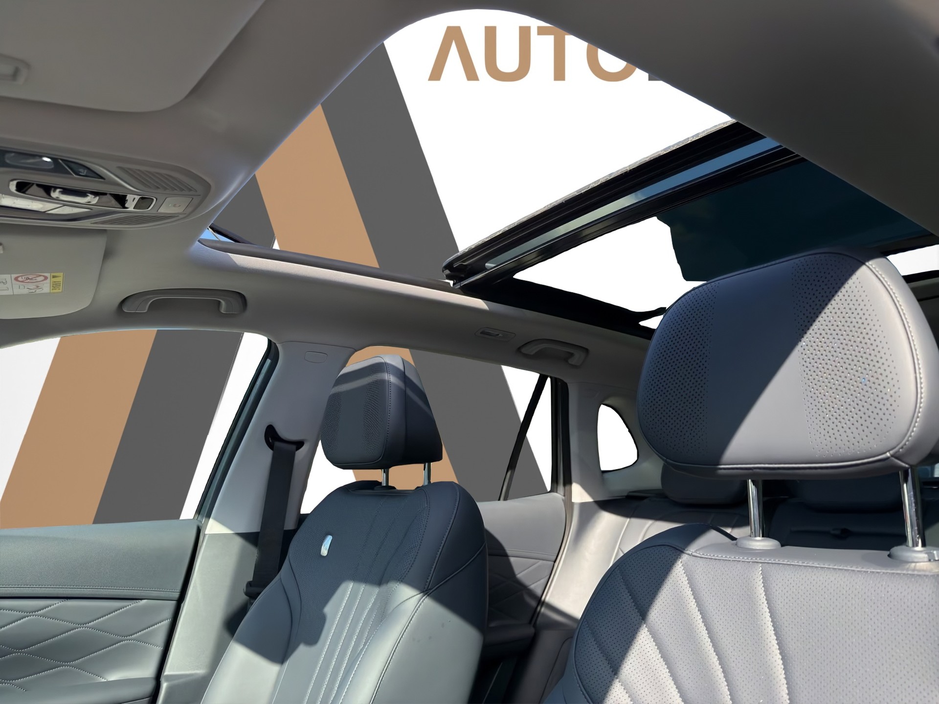 GEELY Starray EM-i Max+ PHEV - 13