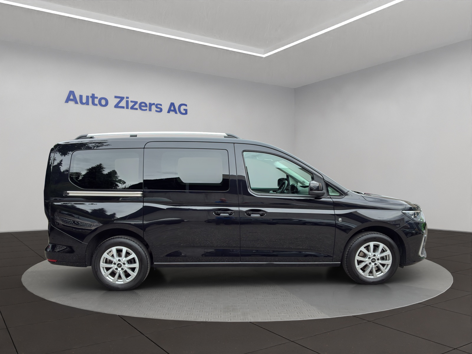 FORD Grand Tourneo Connect 2.0 EcoBlue Titanium - 7